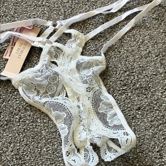 Victoria’s Secret Lace Strappy Thong Panty in Ivory - Picture 2 of 5
